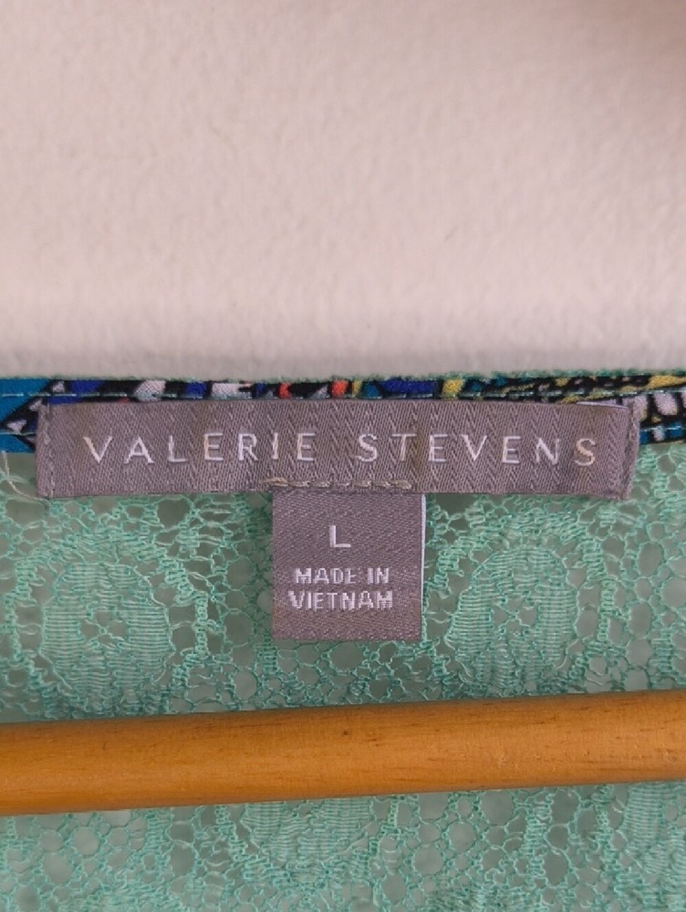 Valerie Stevens Turquoise Geometric V-Neck Tunic - Picture 3 of 5